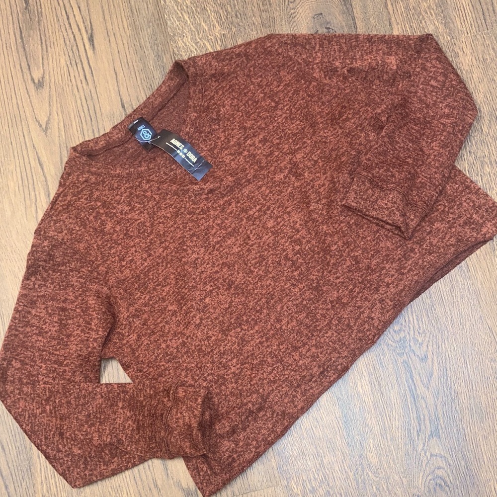 Agnes & Dora Rusty Colored Cropped Sweather Size XL